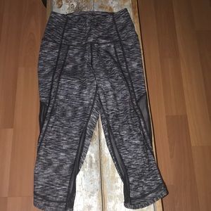 lululemon cropped leggings